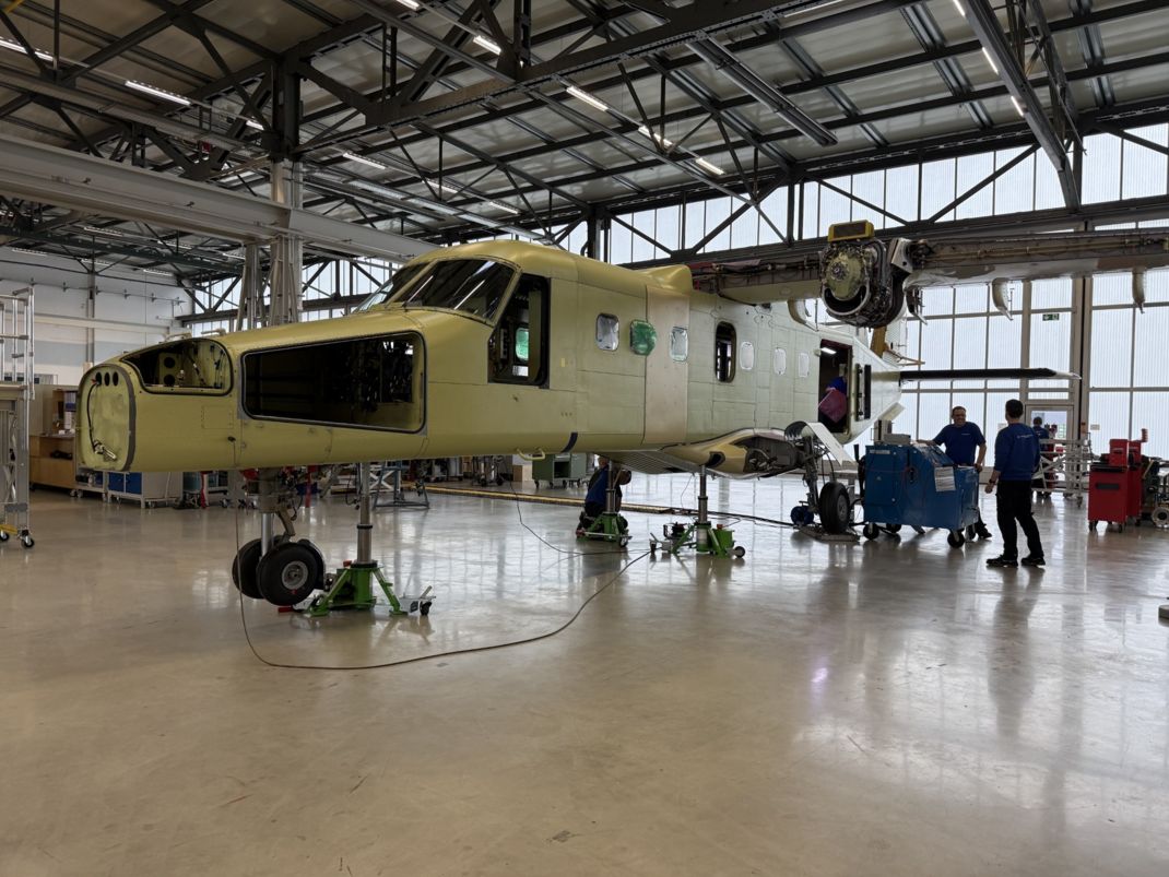 Do228_Wing_Engine_04.png